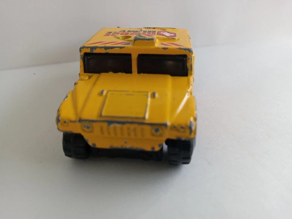 Retro 1994 Matchbox Rescue Humvee Hummer 1:70 2003 Special Edition. 1:64 Scale - Image 4 of 4