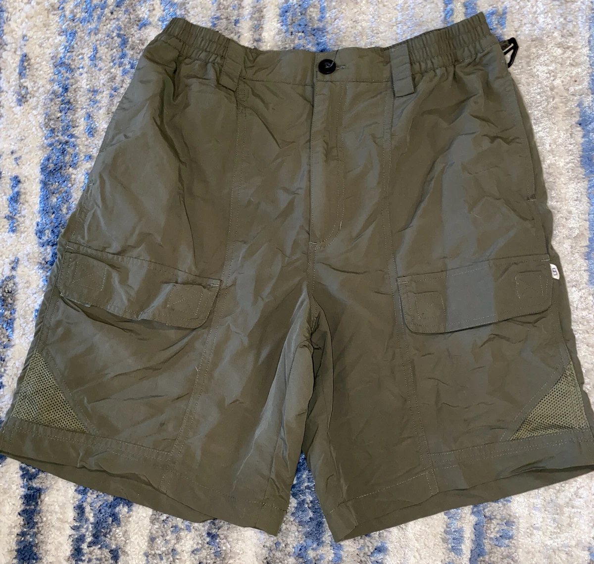 Magellan Outdoors Mag Repel Fish Gear Cargo Shorts Men’s Size M Green