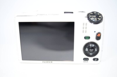 Fujifilm Digital Camera FinePix F Series F770EXR White 20X 16MP