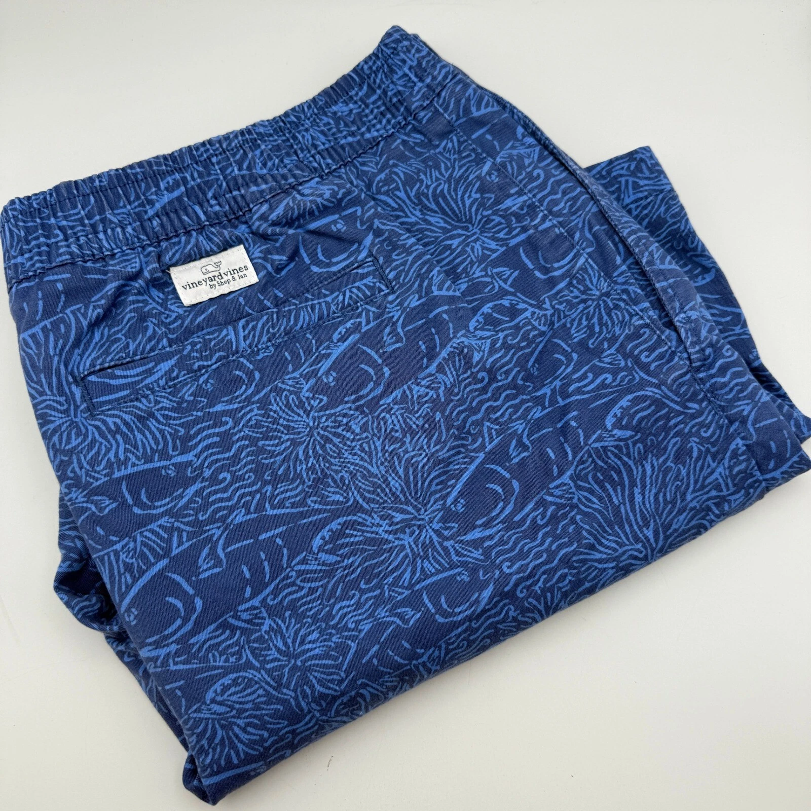 Vineyard Vines Chino Shorts Elastic Waist Fish Beach Casual Blue Mens Size XL