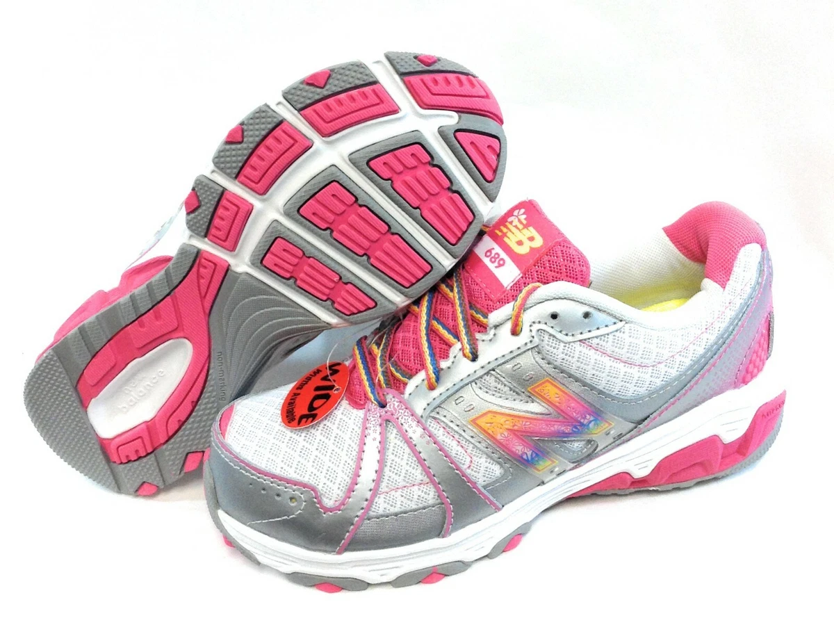 Girls wide best sale tennis shoes