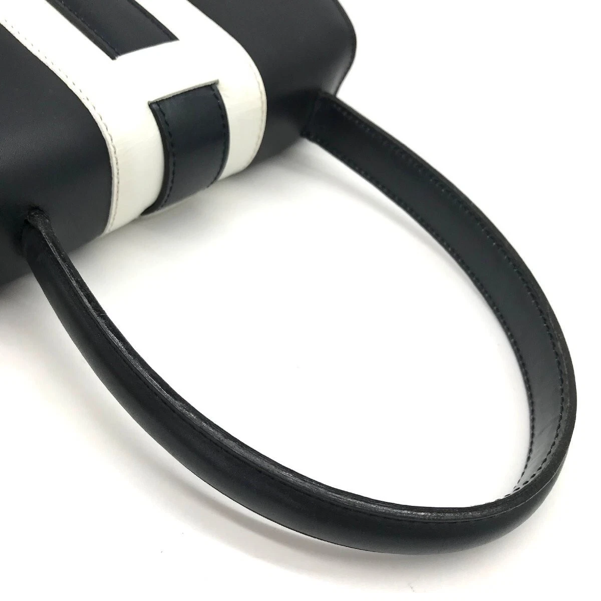 Borsa donna Celine M6512 in pelle con nastro oro bianco navy un solo articolo