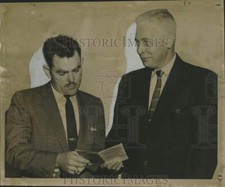 1959 Press Photo Engineering Society speakers Walter Overend and Dr. Ralph Swann