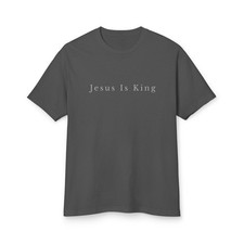 Garment-dyed heavyweight cotton tee