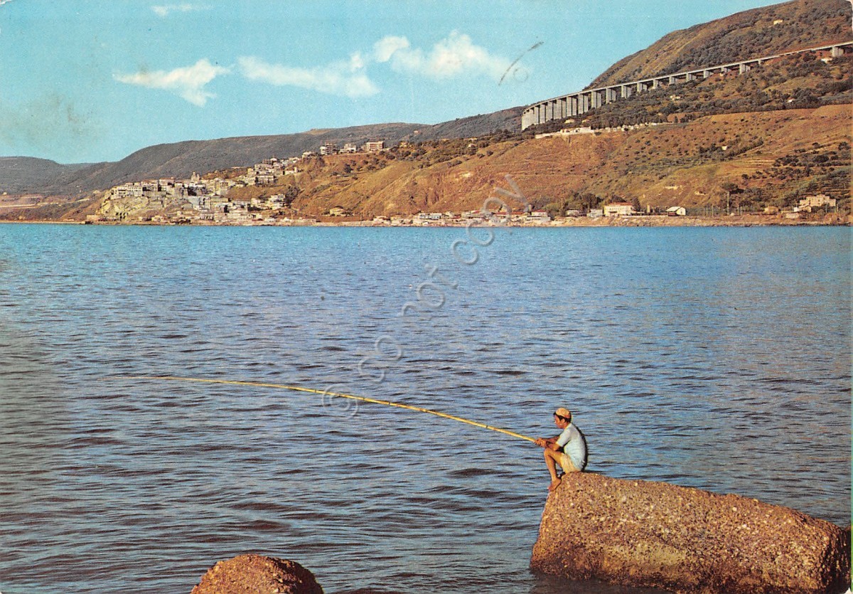 Cartolina Pizzo Calabro panorama con pescatore 1975