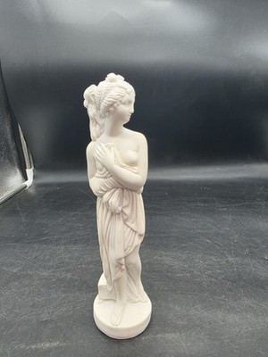Venus Aphrodite Bath Undressing Statue 9''