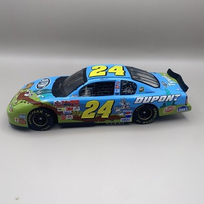 Vintage Jeff Gordon Diecast Car 1:24 Monte Carlo #24 NASCAR Looney