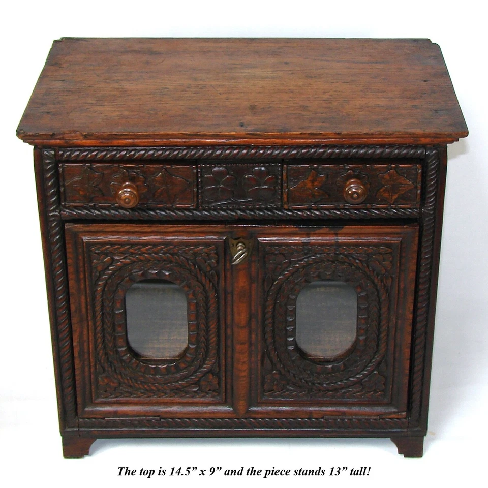 Antiguo cofre, gabinete, tamaño muñeca Bru de la Bretaña francesa de la época victoriana tallada de 14,5" Foto 3 de 4