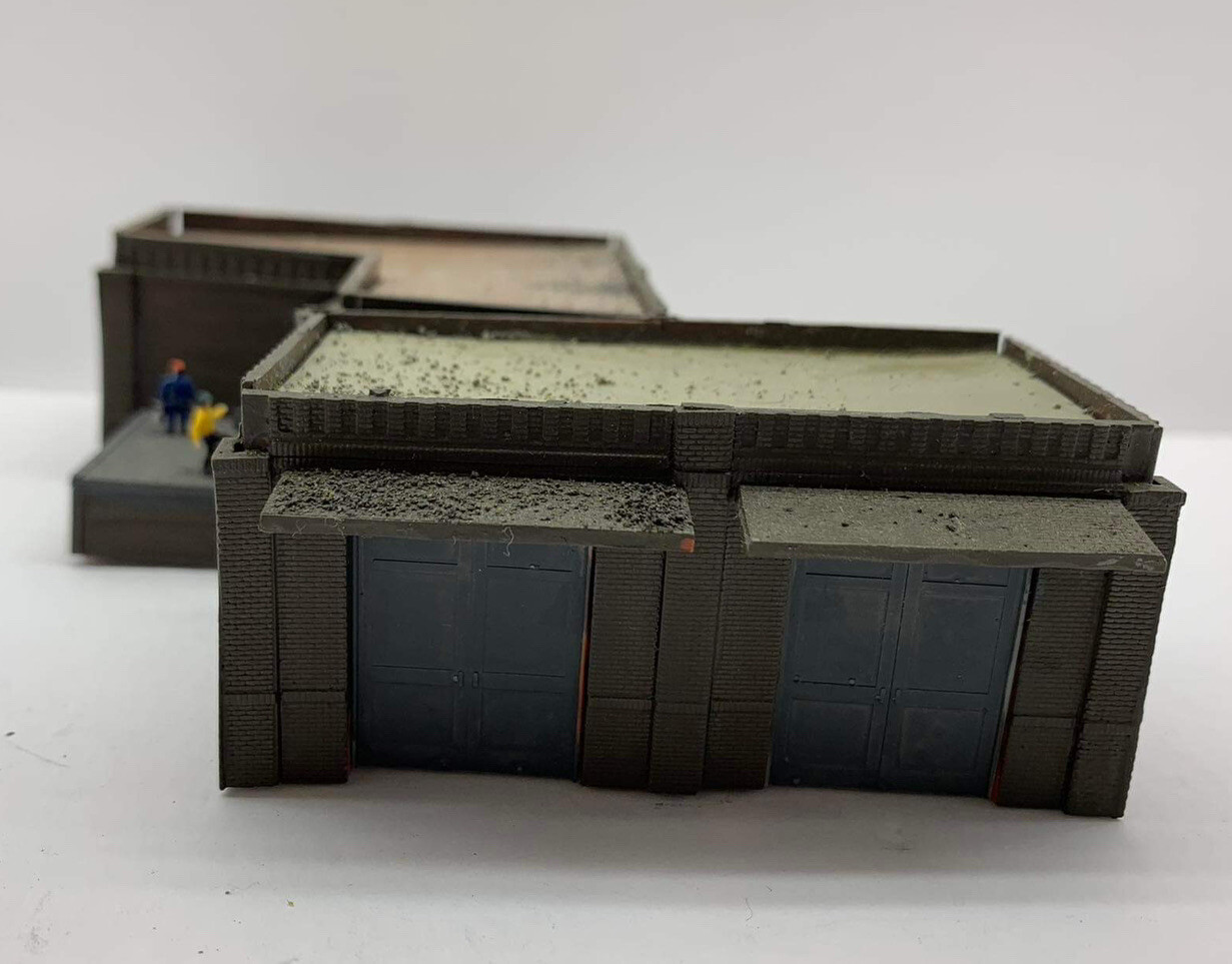 N Building Models Railway Garage Tractor Supply Co Farm Home Supplies