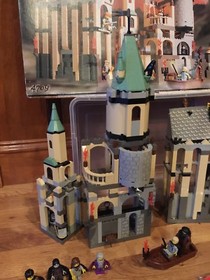 LEGO Harry Potter 4709 Hogwarts Castle Complete In Box With Manuals All Minifigs
