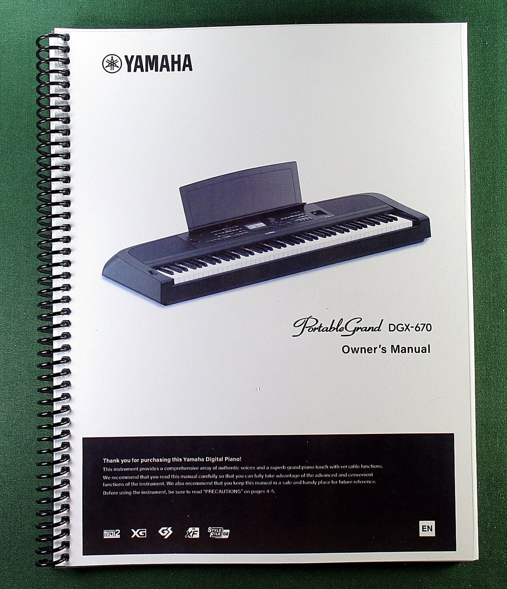 Yamaha DGX-670 Instruction Manual: 116 Pages & Protective Covers
