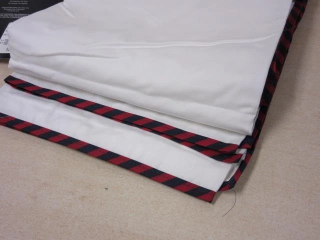 Bay Harbor Club чисто белый вкладка верхняя занавеска панель пара красный/темно-синий отделка 84 «x 84» - Изображение 2 из 4