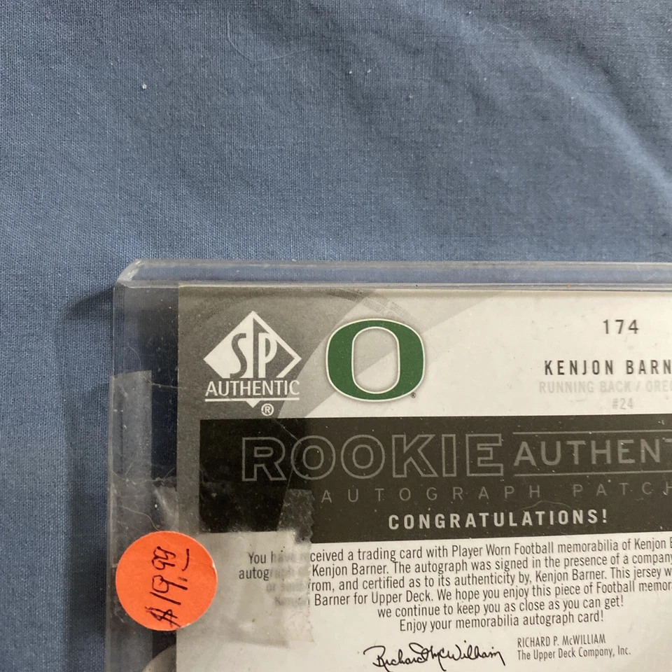 2013 SP authentic jersey patch autograph Kenjon Barner - Image 4 of 4