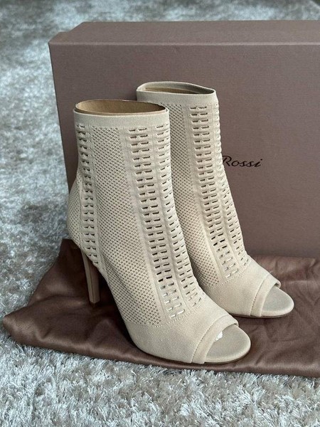 Women Gianvito Rossi Ankle Boots Beige 36
