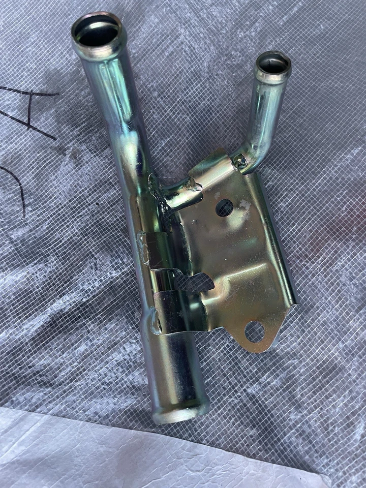 Manguera de tubo de refrigerante para automático Mazda 3 6 Cx3 Cx5 2,2 diésel Skyactive 2013-2019 Foto 2 de 4