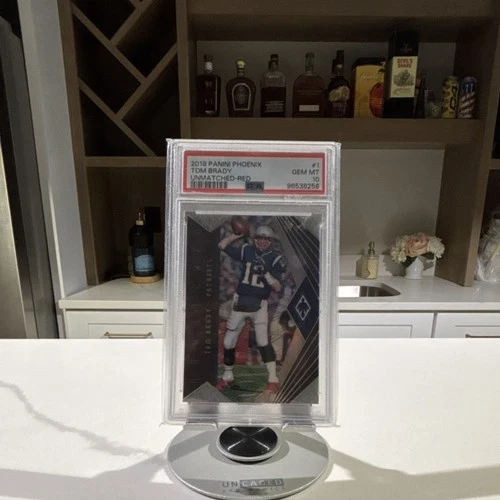 2018 Panini Phoenix Tom Brady Unmatched Red #1 PSA 10 Patriots /299