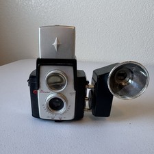Vintage Brownie Starflex Camera with Kodak Supermite Flasholder Untested As-Is