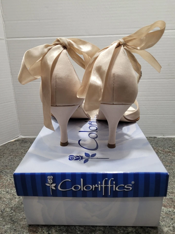 Coloriffics Sierra Latte Sz8.5M  satin sandals  - Image 2 of 4