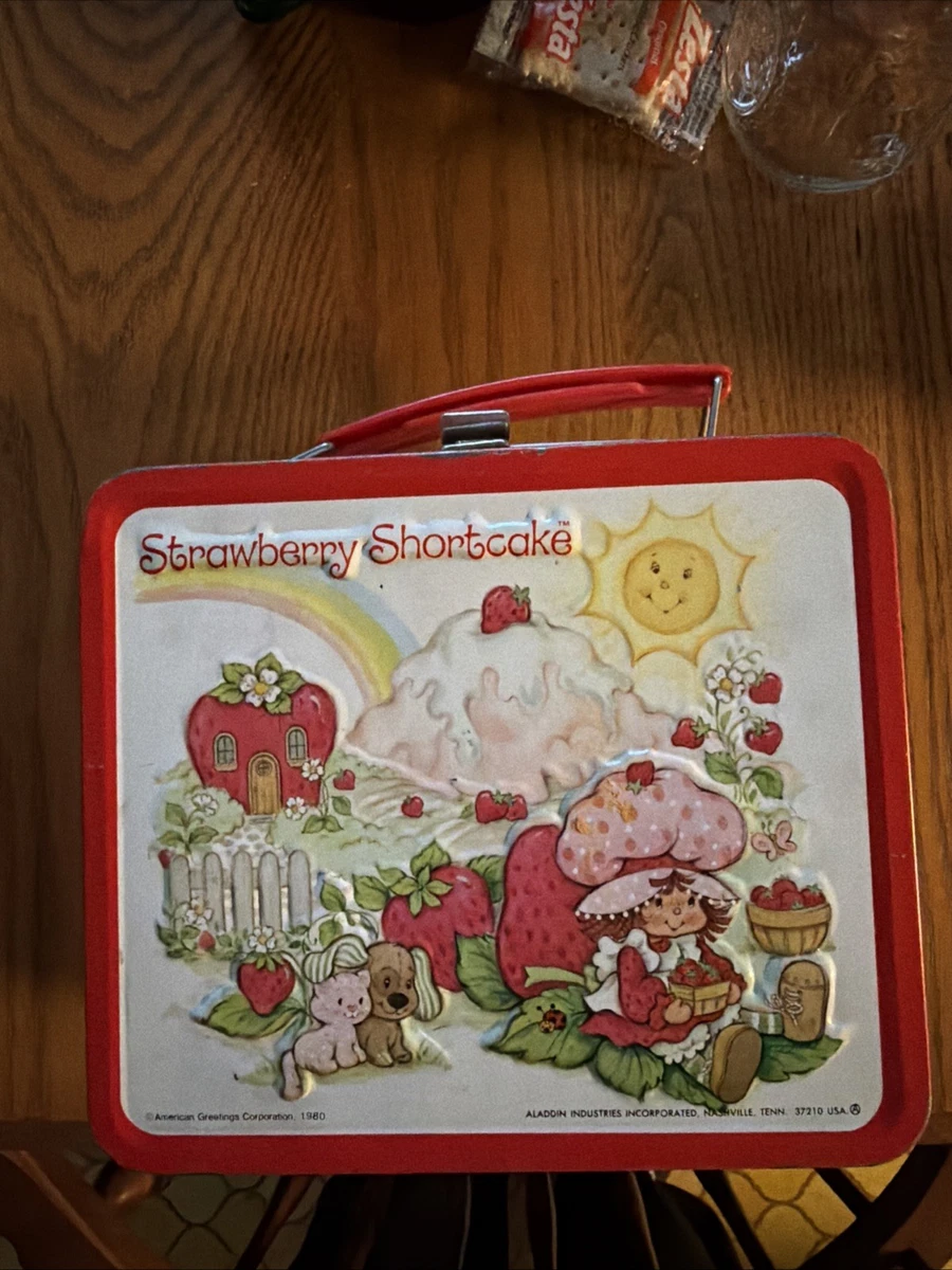 BOÎTE À LUNCH EN MÉTAL REMPLIE DE BONBONS SURS 124G - BABIOLES / Confiserie