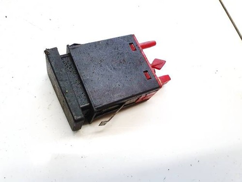 3B0927134A SCHALTER ESP off 3B0 927 134 A Volkswagen Passat DE2634834-76