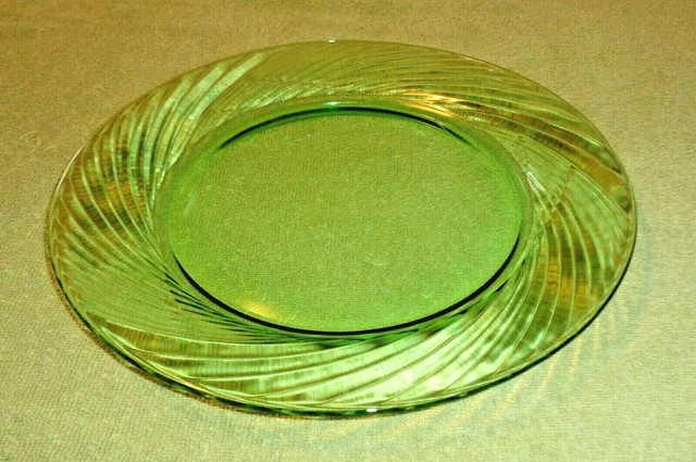 corelle charger plates