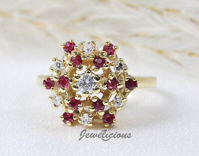 Atemberaubender Cluster-Ring 14 K Gelbgold natürliche Diamanten und Rubine Blume