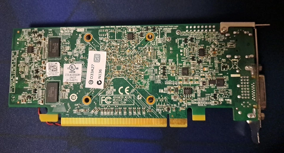 AMD 109-C26457-01 Radeon HD 7470 1 GB GDDR3 PCI Express. #Z107 - Image 2 of 3