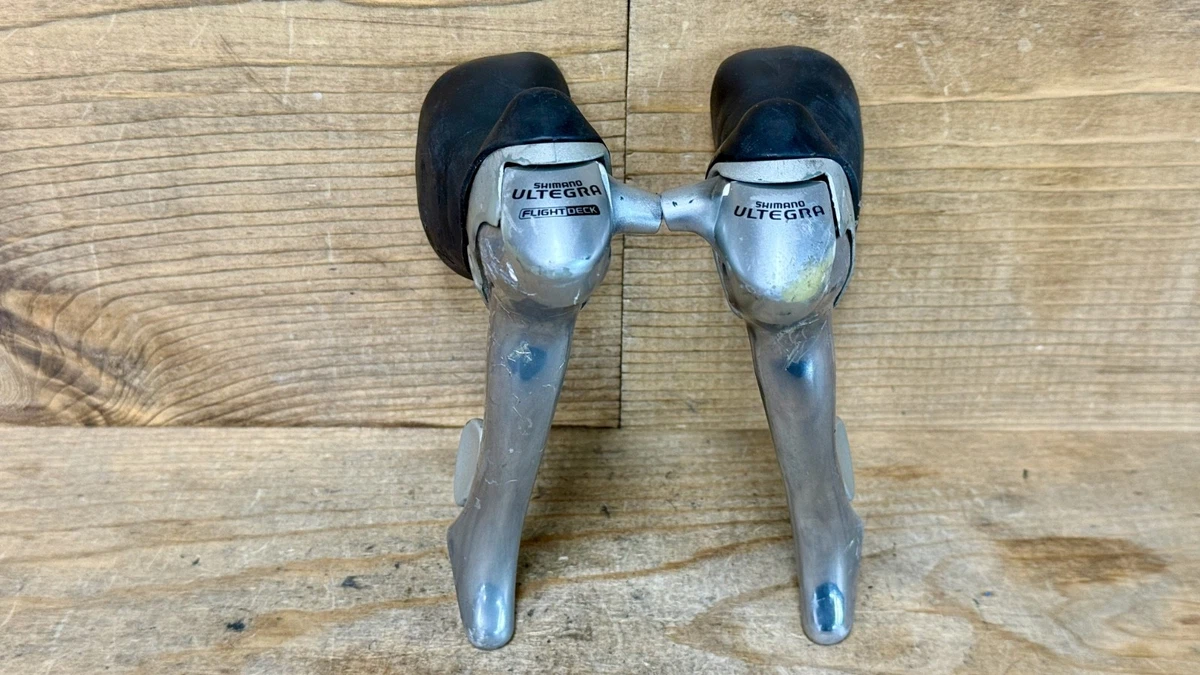 Coupe-vent Footjoy, avec ou sans logo Coupe-vent Footjoy, avec ou sans logo