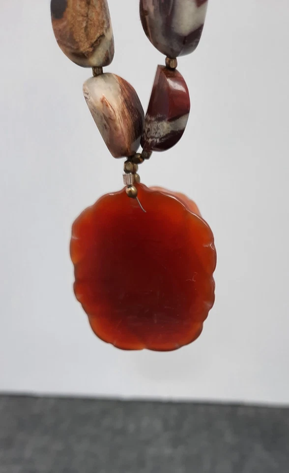 Carved Carnelian Flower Pendent On A Agate Necklace Clasp Marked 925 - Image 3 of 4