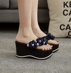 stylish wedges for womens