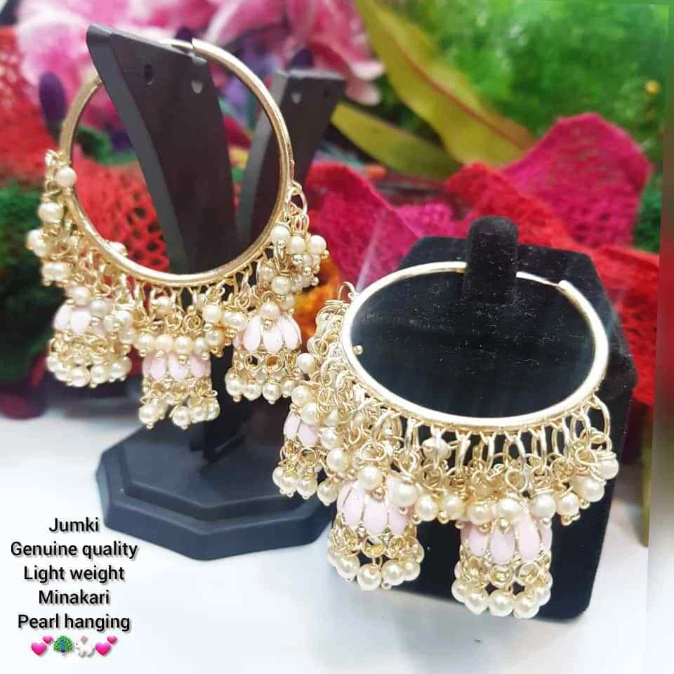 Pearl hanging discount