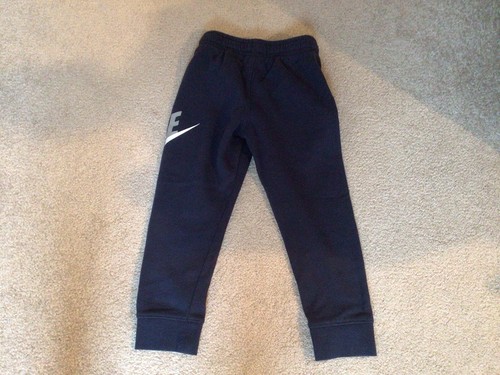 NIKE —LITTLE BOYS NAVY FLEECE JOGGERS- SIZE 4-5 - Picture 3 of 7