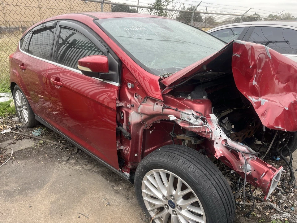 2012 Ford Focus SLE - Image 4 of 4