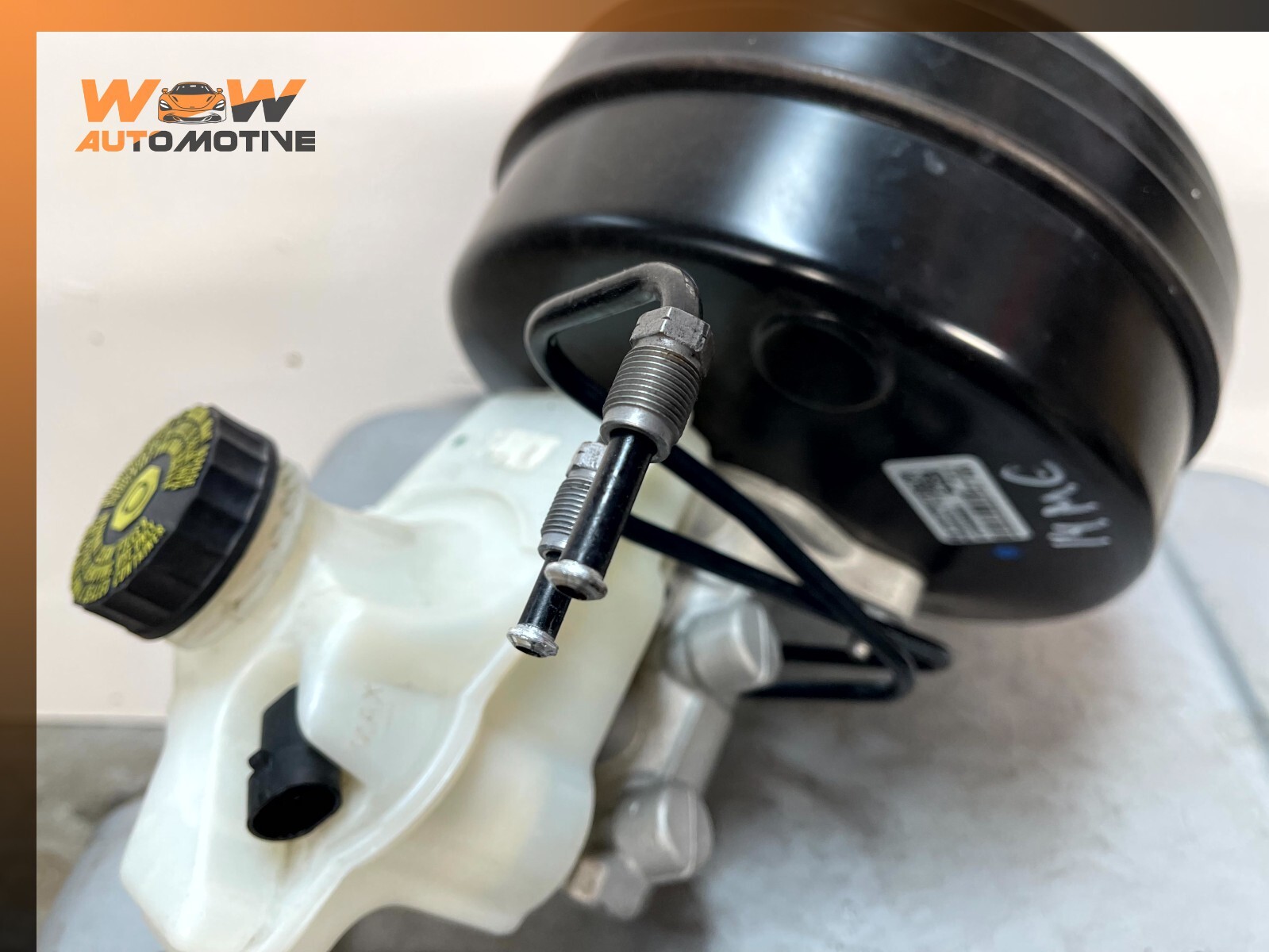 14-17 MASERATI GHIBLI BRAKE BOOSTER WITH MASTER CYLINDER OEM