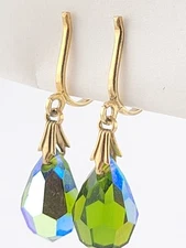 Elegant Vintage Green Aurora Borealis AB Crystal Dangle Chandelier Clip Earrings