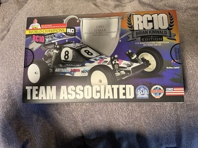 Team Associated RC10 Brian Kinwald Edition 1:10 Electric 2WD Off-Road Buggy Kit