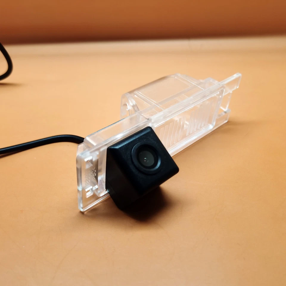 Car Rear-View Backup Camera For Buick Regal 2011 2012 2013 2014 2015 2016 2017 - Image 3 of 4