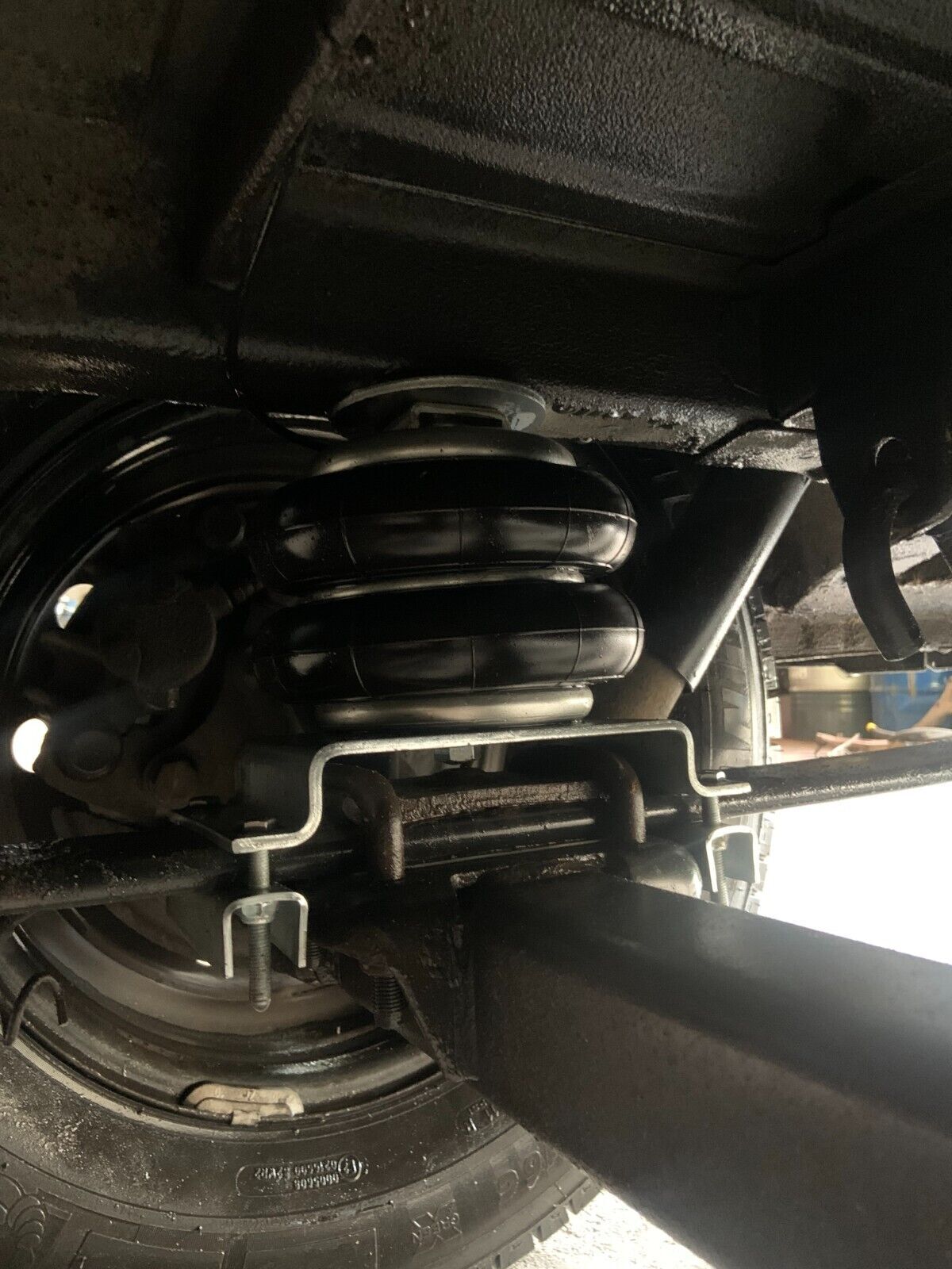 Kit de suspension pneumatique Fiat Ducato avec compresseur 12V... eBay