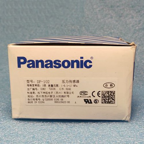 1PC New Panasonic DP-102 Pressure Sensor DP102 In Box Free Shipping - Picture 3 of 3