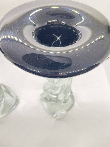 VINTAGE LA CHAUSSE NOLA HAND-BLOWN & DESIGNED CANDLE HOLDERS HOME DECOR PAIR - Picture 7 of 8