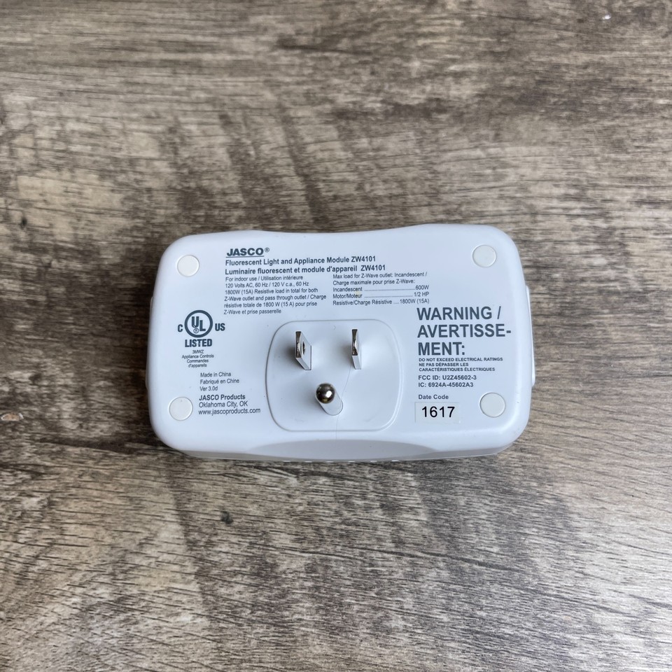 Jasco ZW4101 ZWave Wireless Smart Fluorescent Light & Appliance Module