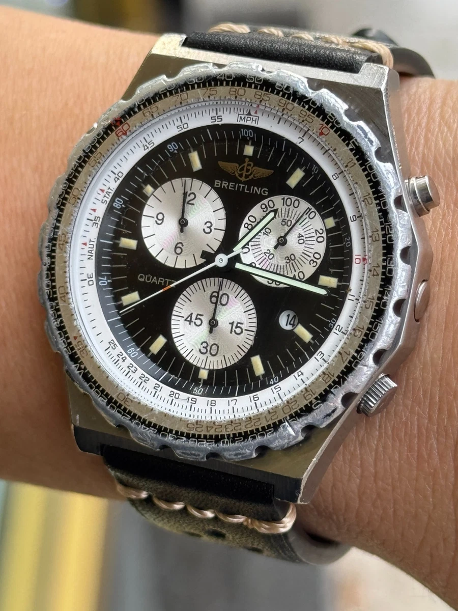 Breitling Navitimer 01 Chronograph / orologio uomo / quadrante nero / cassa acciaio / cinturino pelle nera