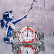 Omega Seamaster Planet Ocean 600M 2026 New/Unworn 215.30.44.21.04.001 Full Set 11