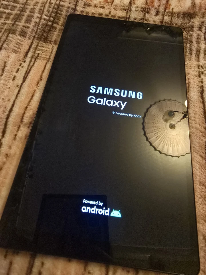 SAMSUNG Galaxy Tab A7 Lite 8.7" HD Display 32GB Grey SM-T220 3GB Android Ver. 14 - Image 2 of 4