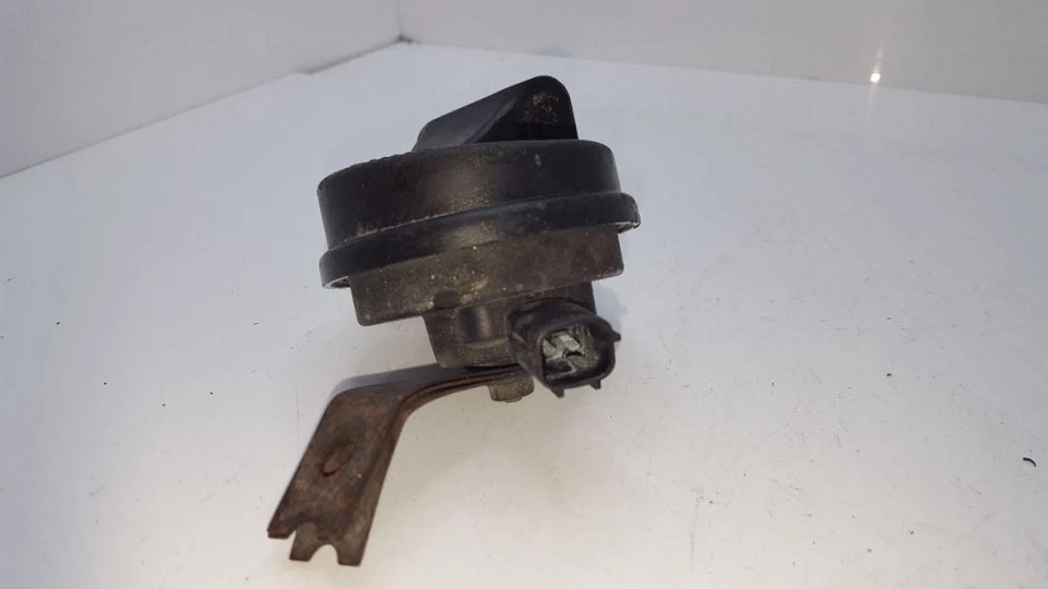 Horn Low Note 2002 03 04 05 06 07 Suzuki Aerio Foto 3 de 4