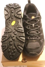 * MENS  MERRELL  MOAB  ADVENTURE  SIZE  11M  BRAND  NEW  WITH  ALL  PACKAGING *