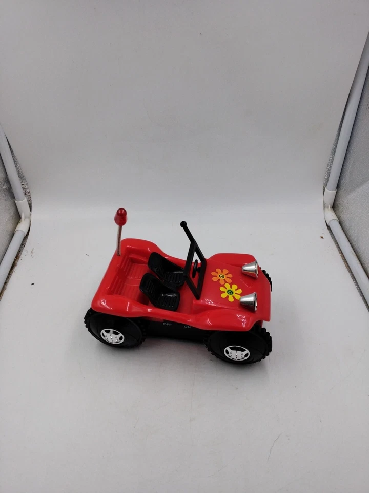 Rojo Convertible Love Bug Flower Power Coche Mecánico 7" x 4" Vehículo Juguete Como Está Foto 3 de 4