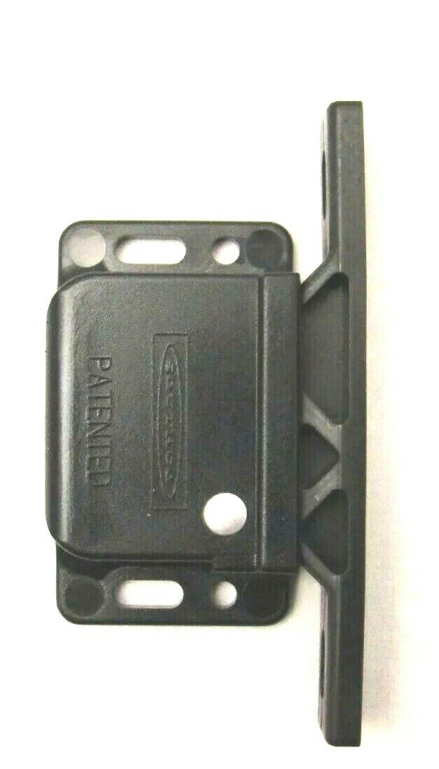 Plastic Cabinet Latch Southco C3-305 Snap-in Grabber Catch - Black Plastic Catch For .043 To .114 Panel Thickness, 5 Lbs Pull Force Snap-in Cabinet Catch - Foto 4