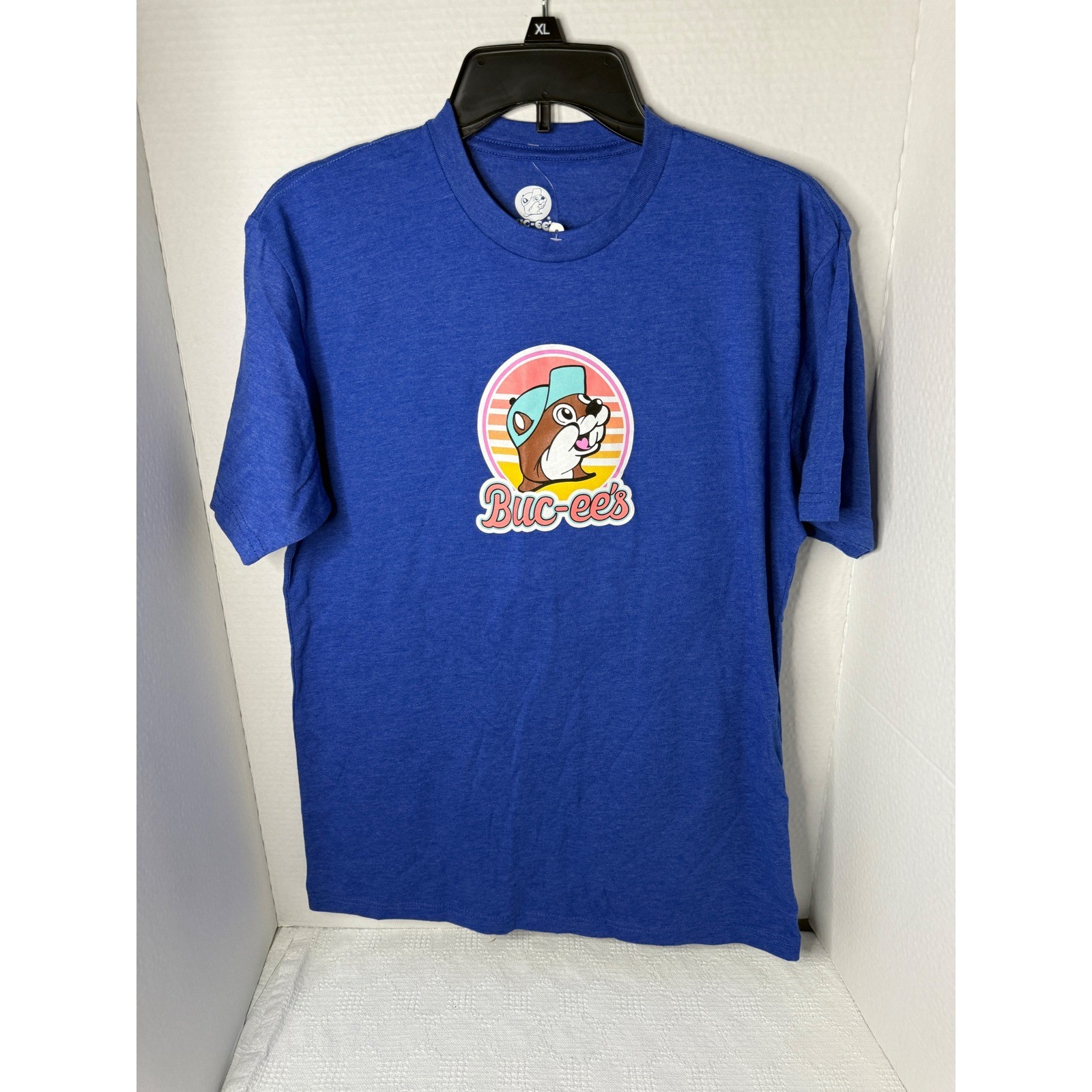 Buc-ees Beaver Graphic T Shirt Womens Blue Short Sleeve Crew Neck Size Medium
