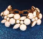 7" Vintage Juliana DeLizza & Elster 5 Link White Milk Glass Bracelet Goldtone
